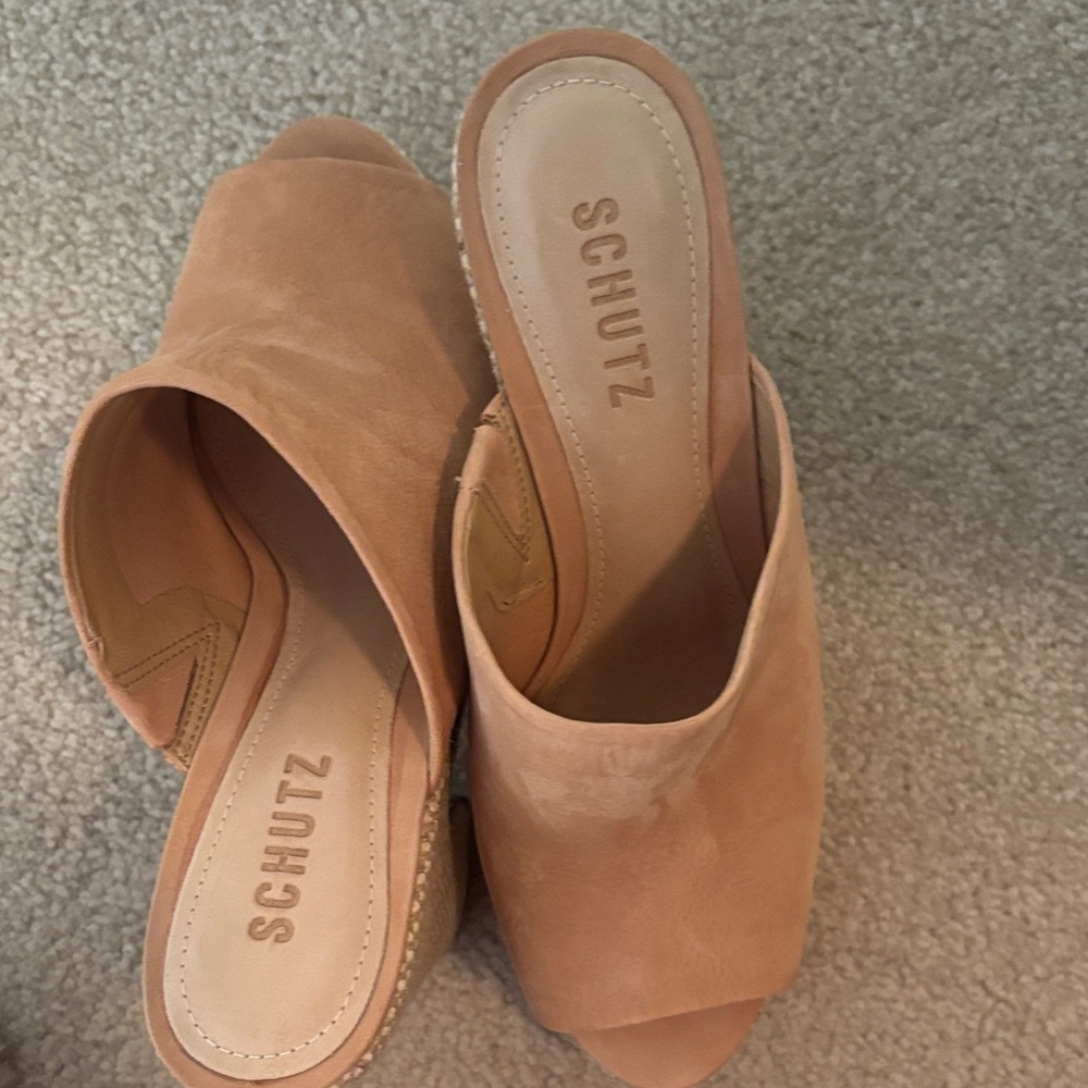 NWOB Schutz Dandara Tan Platform Wedge Sandals - Picture 5 of 8